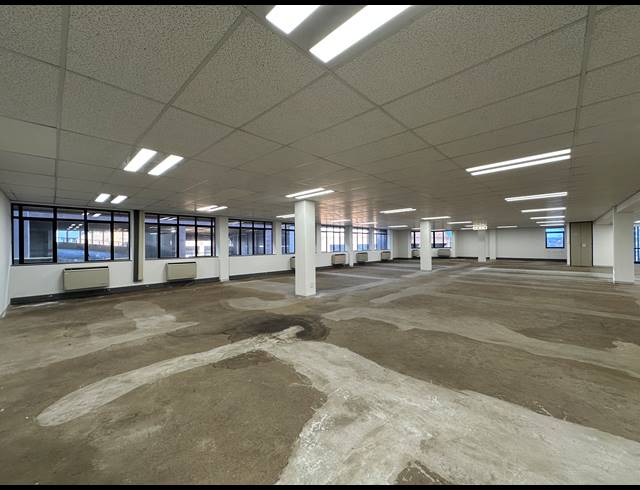 815M² OFFICE TO LET IN SANDTON CENTRAL